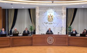 غرفة العمليات الرئيسية بسوهاج تتابع سير انتخابات مجلس النواب