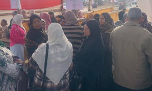 حضور لافت للسيدات.. إقبال كثيف للناخبين على لجان منشأة القناطر باليوم الثاني لانتخابات النواب
