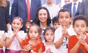 قفزة نوعية لدعم الأسر الأولى بالرعاية بعد رفع ميزانية الحماية الاجتماعية إلى 700 مليار جنيه.. دخول 800 ألف أسرة جديدة إلى منظومة دعم «تكافل وكرامة».. واستفادة أكثر من 1.2 مليون شخص من برامج التمكين الاقتصادى