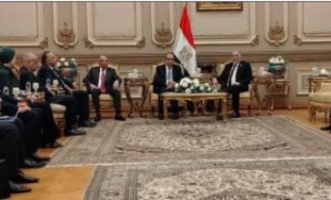 مدبولى: توجيهات من الرئيس السيسى بسرعة إنهاء المرحلة الأولى من حياة كريمة