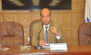 وزير الاستثمار يتفقد عددا من المصانع العاملة بالمنطقة الاستثمارية بميت غمر