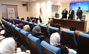 هايدى المغازى للحكومة: هل يُعاقَب أبناء المصريين بالخارج فى القبول بالجامعات الحكومية؟