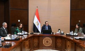 نائب لوزير الشباب والرياضة: "سيادتك بعيد خالص عن محافظات الصعيد".. والوزير: "هى الأكثر زيارة"