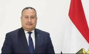 تعزيز الملف الاقتصادي باختيار حسين عيسى نائبا لرئيس الوزراء للشؤون الاقتصادية.. فصل الصناعة عن النقل.. ودمج وزارتي البيئة والتنمية المحلية لتوحيد الملفات.. واستحداث وزارة للإعلام لضبط المشهد الاعلامى 