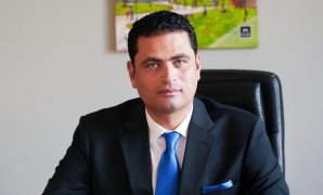 أسرار خمس سنوات صنعت أفعى الإخوان.. كيف أدار محمود عزت التنظيم السري من داخل الزنزانة؟.. قصة الصعود الدموى والخطة الشيطانية لاختراق مفاصل الدولة.. كواليس مخططات "قطبنة" الإخوان في عصر مبارك