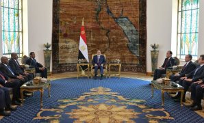 وزير الإنتاج الحربى يستقبل وفد شركة "Hanwha" الكورية الجنوبية