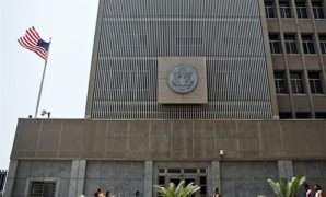 بين "الإثم" و"العقوبة".. على جمعة: "السباب" بالكلاكس لا يُبطل الصيام ماديًا لكنه يمحو الأجر بالكلية.. القانون يحذر: شتائم السيارات و"هزار" السوشيال ميديا جريمة عقوبتها تصل للحبس 5 سنوات وغرامة 300 ألف جنيه