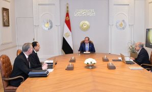 بين "الإثم" و"العقوبة".. على جمعة: "السباب" بالكلاكس لا يُبطل الصيام ماديًا لكنه يمحو الأجر بالكلية.. القانون يحذر: شتائم السيارات و"هزار" السوشيال ميديا جريمة عقوبتها تصل للحبس 5 سنوات وغرامة 300 ألف جنيه