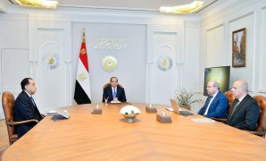 رئيس الوزراء: زيادة الدعم النقدي للمستفيدين من تكافل وكرامة والأسر الأولى بالرعاية