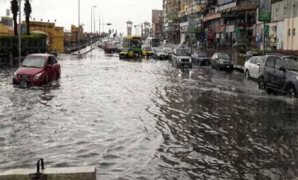 أثر الظروف الجوية على المواعيد القانونية قانونا.. 6 عناصر تحسم النزاع.. والنقض أرست مبدأ قضائياً: الأمطار عذر قهرى لعدم حضور الجلسات.. و5 ضوابط لتحقيق الشرط.. وخبير يفرق بين العذر القهرى والظرف الطارئ