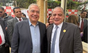 تجارة الموت.. الحقن المضروبة على سوشيال ميديا خطر يهدد الراغبين فى التخسيس.. هيئة الدواء المصرية تحذر من التعامل مع خلطات مجهولة المصدر.. والبحوث الطبية: الاستخدام الآمن لإبر التخسيس يقتصر على الدواء المعتمد