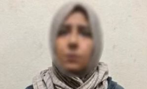 إنهاء عقود العمل بشروط صارمة وتعويض لا يقل عن أجر شهرين عن كل سنة خدمة