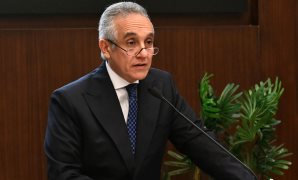 مجلس الوزراء يوافق على تعاقد وزارة المالية مع مؤسستي  " موديز وفيتش"  لتقديم خدمات التصنيف الائتماني