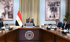 ما شروط تقديم خدمات تحويل الأموال؟.. القانون يجيب