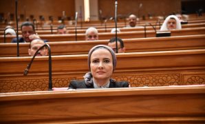 وزير الخارجية يلتقى رئيس وزراء الهند بحضور وزراء دول البريكس