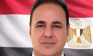 عام فى الحكم كشف المستور.. لماذا ثار المصريون ضد مشروع الإخوان؟.. الإعلان الدستورى أشعل الغضب وأزمة الدستور عمقت الانقسام ومحاولات أخونة الدولة أثارت المخاوف.. والانفراد بالقرار قاد الشعب إلى ثورة 30 يونيو