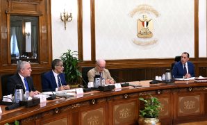 الرئيس السيسى يصدّق على تحديد نسبة العلاوة الدورية للمخاطبين بالخدمة المدنية وعلاوة خاصة لغير المخاطبين 