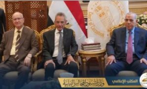 حزب الغد يناقش الأثر التشريعي لقانون الإيجار.. وموسى مصطفى: نسعى لحلول قانونية تحقق العدالة