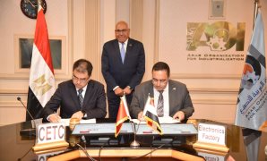 خلافاً لما كان عليه الوضع في قانون العمل السابق.. النقض تضع 3 مبادئ للعمال.. الأبرز عقد العمل المحدد المدة ينتهى بإنتهاء مدته حتى ولو تم تجديده عدة مرات.. ويسقط حق العامل  بالتقادم الحولى عن كل عقد على حده  