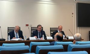 النائب أشرف مرزوق يطالب برؤية موحدة لدمج ورعاية العمالة غير المنتظمة لتوسيع مظلة الحماية الاجتماعية