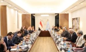 «تنظيم بلا حدود.. ووطن على الهامش».. أدبيات الإخوان ترسم خريطة مشروع يتجاوز الدولة المصرية.. من التمكين وإعادة تشكيل المجتمع إلى أستاذية العالم والخلافة.. والجماعة تكشف أهدافها بكلماتها