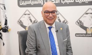 رئيس الوزراء يكلف بالبدء بتشجير الطريق الدائري وعدد من المحاور والطرق الرئيسية 