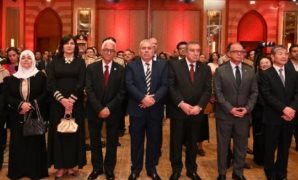 ‎من الشائعة إلى صناعة الوعى.. كيف تواجه الدولة المصرية حرب التضليل الرقمى وحملات الإخوان للتشكيك فى مؤسسات الدولة؟.. سرعة الرد بالمعلومة وكشف الأخبار المفبركة وإعادة الحقائق إلى صدارة المشهد لحماية الأمن القومى
