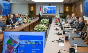نائب رئيس الوزراء للشؤون الاقتصادية يتابع مستجدات المشروع القومى لتطوير صناعة الغزل