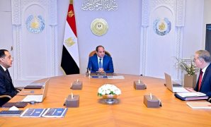 طرح شهادة «رد الجميل» من بنك ناصر بمناسبة اليوم العالمي للمسنين.. انفوجراف