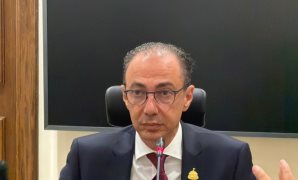 بالتزكية والإجماع.. إعادة انتخاب الدكتور شريف باشا رئيساً لـ "صحة النواب"