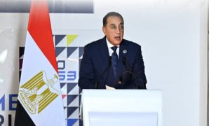 سفير أمريكا بفرنسا: مصر تلعب دورا محوريا في تحقيق السلام والاستقرار