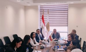 آخر تطورات الحالة الصحية للدكتور عفت السادات رئيس حزب السادات.. خرج من غرفة العمليات ويخضع للرعاية الطبية اللازمة