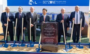 معاكى حكم نفقة ومش عارفة تحصلي فلوسك؟.. 3 تشريعات للأسرة المصرية أمام البرلمان تفتح ملف حقوق الأمهات والأطفال.. من زيادة النفقة لمصاريف المدارس وحماية الأرامل.. ورفع سن استحقاقها حتى 18 عاما
