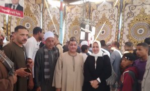 رئيس الوزراء يفتتح مستودع السويس الاستراتيجي للسلع الغذائية بحي عتاقة  