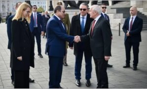 القانون يؤمن حقوق المستهلك عند شراء السلع والمنتجات لمنع تضليله أو خداعه
