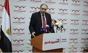 الدكتور خالد  سمير، رئيس لجنة الصحة فى حزب المصريين الأحرار