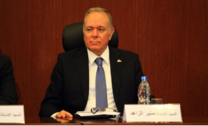 منير الزاهد رئيس مجلس إدارة بنك القاهرة
