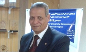 الدكتور الهلالى الشربينى وزير التربية والتعليم