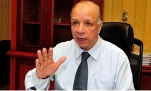 الدكتور عاطف عبد الحميد رئيس هيئة الطاقة الذرية
