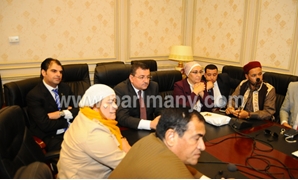 اجتماع لجنة الإعلام برئاسة أسامة هيكل