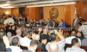 اجتماع "الأسرة الصحفية" بمقر "الأهرام"