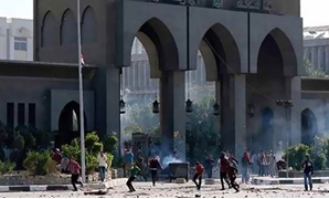 أحداث عنف جامعة الأزهر 
