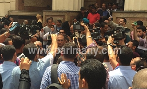 الصحفيون أمام محكمة جنح قصر النيل
