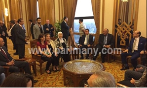 الأسرة السورية مع وزير الخارجية ومحمد صبحى بعد لم شملها