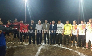 النائب نبيل أبو باشا يوزع جوائز نهائى دورة كرة القدم