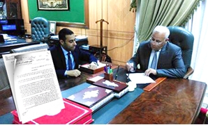أحمد فرغلى عضو مجلس النواب وعادل الغضبان محافظ بورسعيد