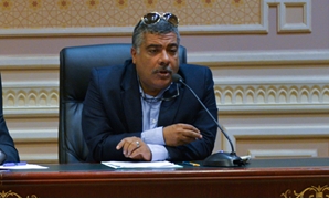 معتز محمود رئيس لجنة الإسكان بمجلس النواب