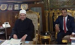 محمود عبد السلام الضبع نائب قنا و وزير الأوقاف محمد مختار جمعة