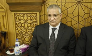 أحمد زكى بدر وزير التنمية المحلية فى العزاء