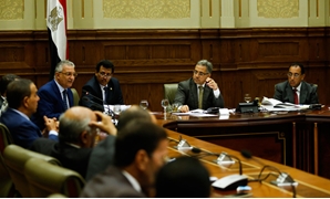   اجتماع لجنة الإدارة المحلية برئاسة أحمد السجينى
